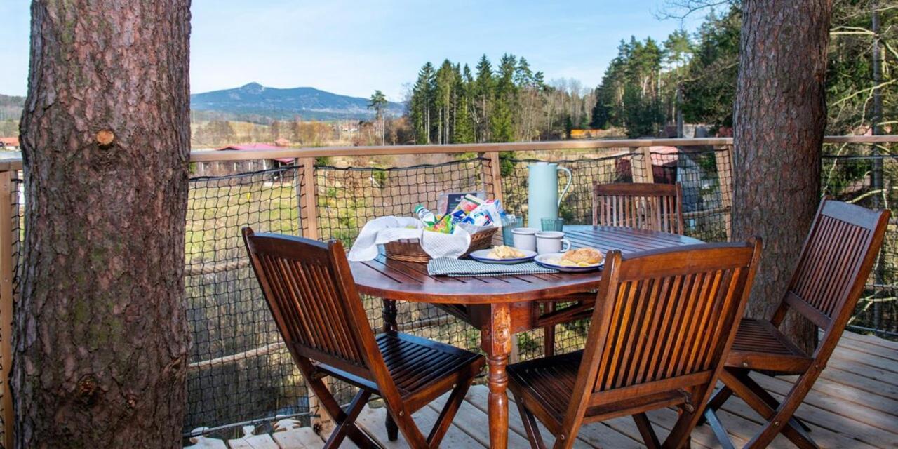 Hotel Treehouse U Rybnika Osecna Zewnętrze zdjęcie