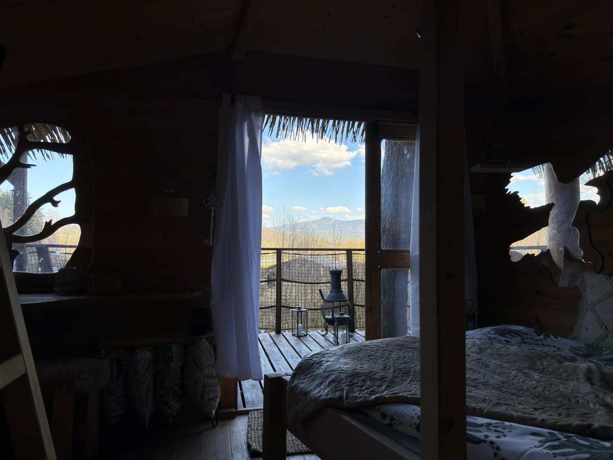 Hotel Treehouse U Rybnika Osecna Zewnętrze zdjęcie